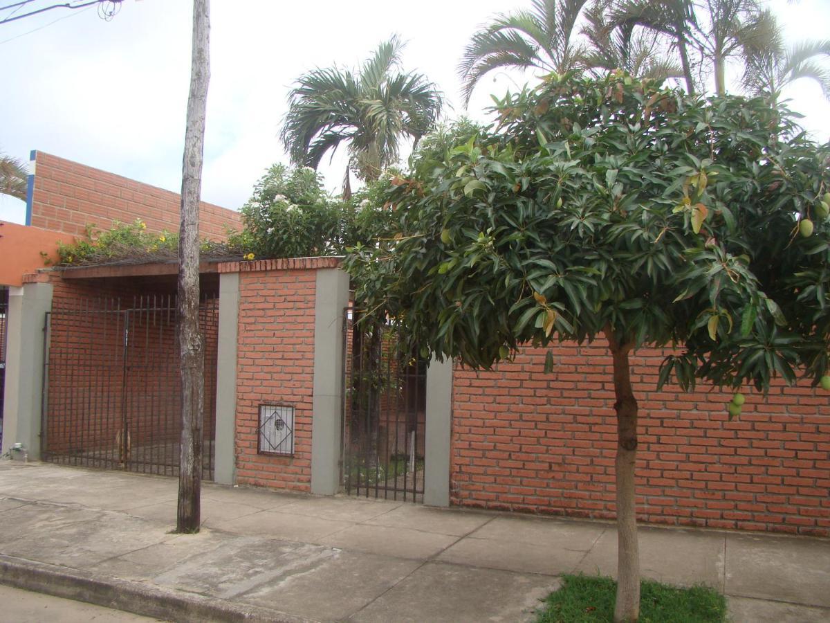 Hostel Sur Backpackers Santa Cruz de La Sierra Exterior foto