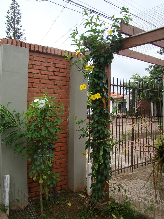 Hostel Sur Backpackers Santa Cruz de La Sierra Exterior foto